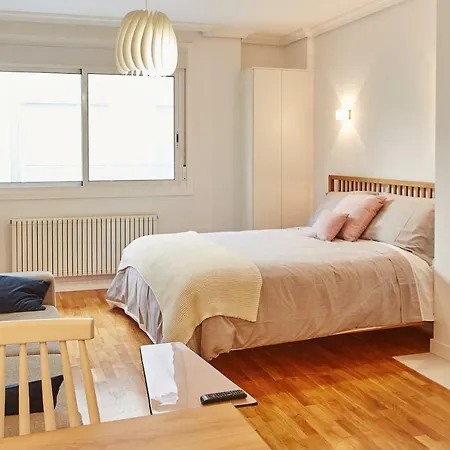 Estudio Nuevo Centro De * Vigo